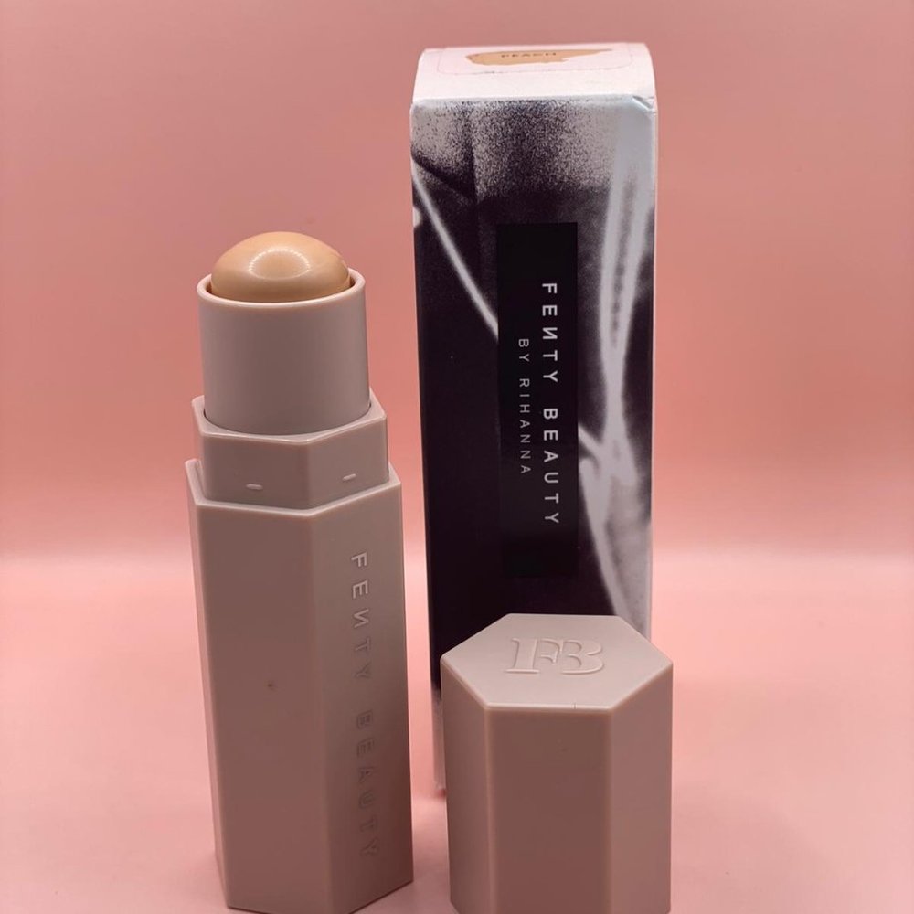 MATCH STIX MATTE SKINSTICK